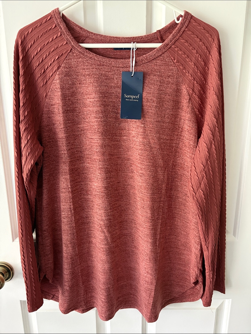 Sampeef Women's Rose Crew Neck Knit Sweater